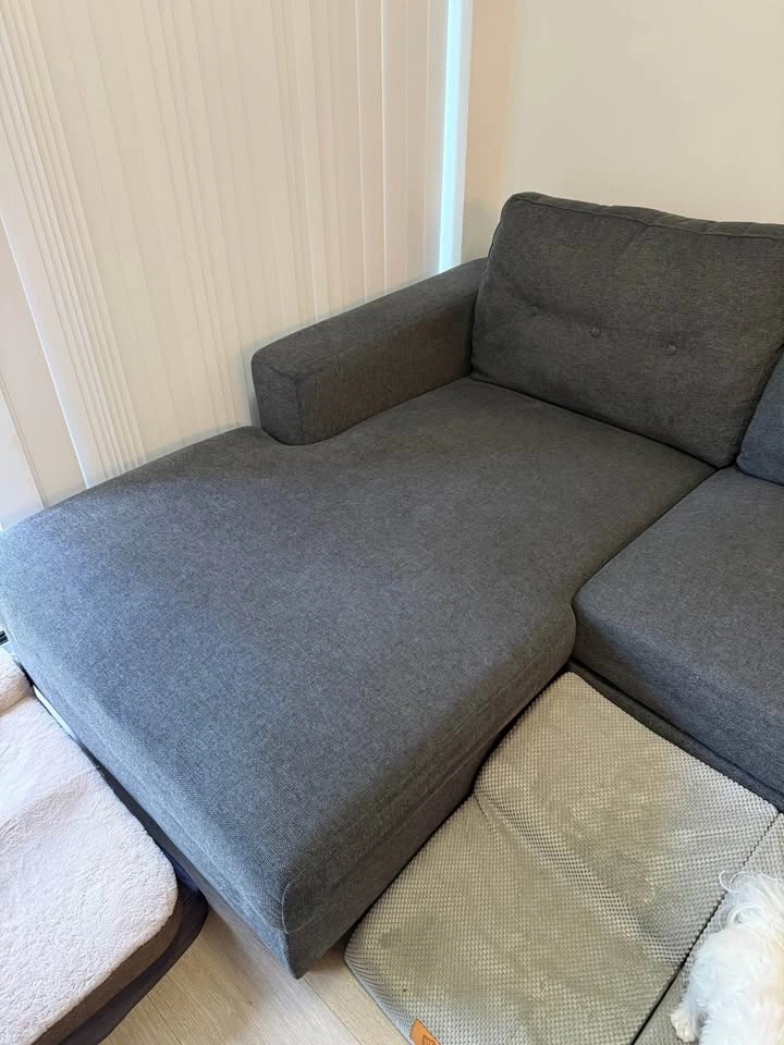 Structube Renee - Grey Sectional Sofa Bed with Storage Chaise - photo 4