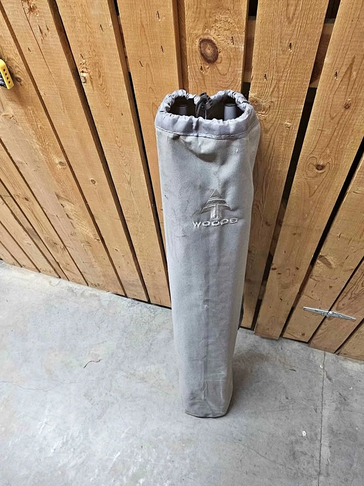 Folding camping cot