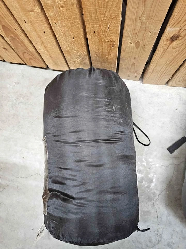 Swiss Sleeping Bag