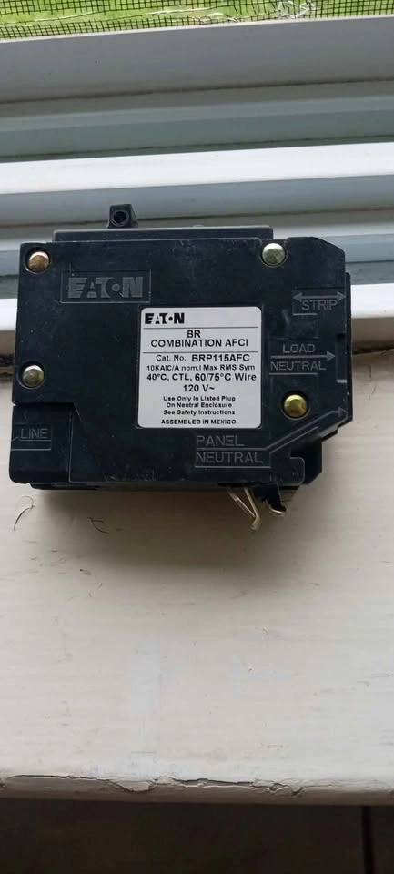 Eaton BR Combination AFCI 15 Amp BRP115AFC Circuit Breakers - photo 4