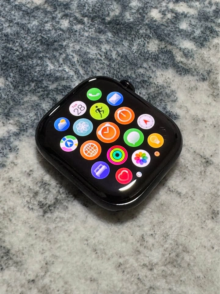 Apple Watch Series 11 46mm GPS 100%🔋 under warranty - photo 3