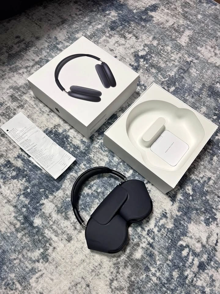 Airpods Max USB-C with Apple Care+