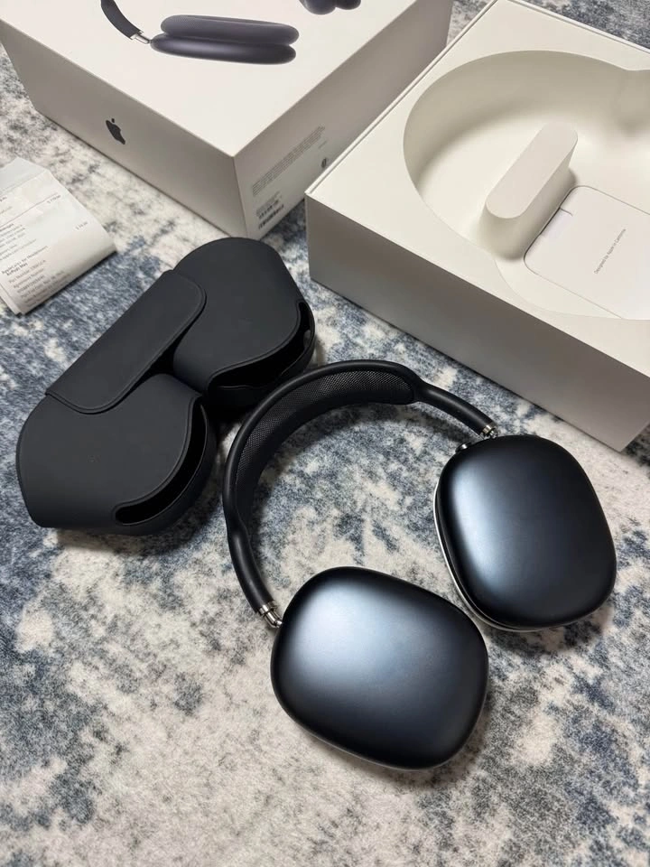 Airpods Max USB-C with Apple Care+ - photo 2