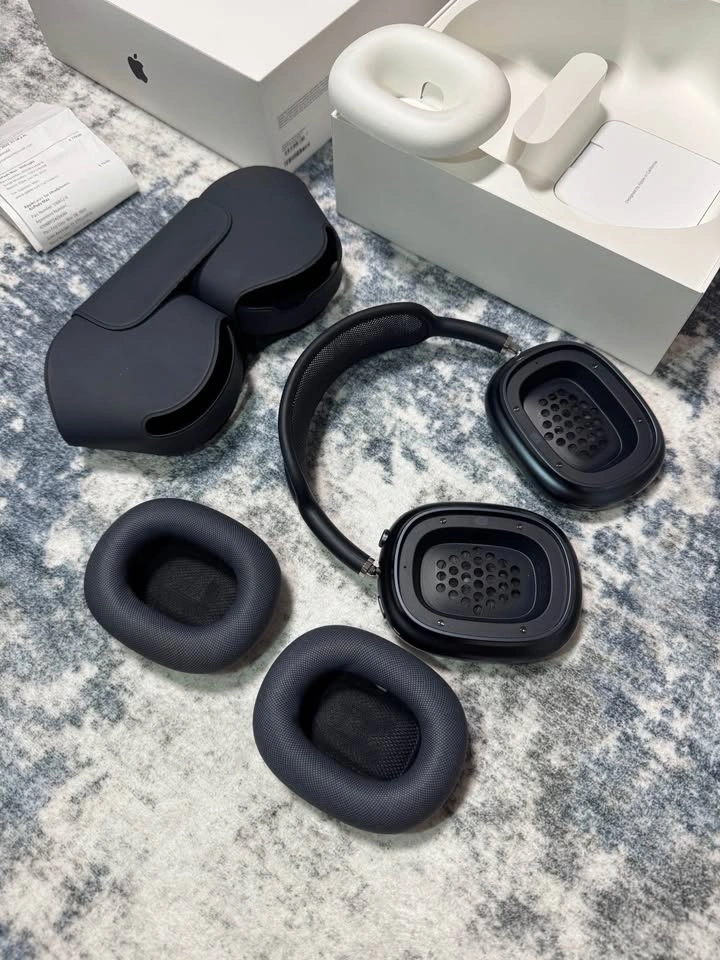 Airpods Max USB-C with Apple Care+ - photo 4