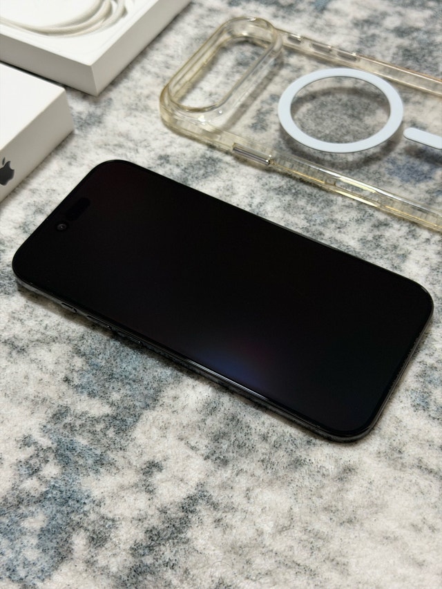 iPhone Air 256gb Unlocked 100% battery health - photo 4
