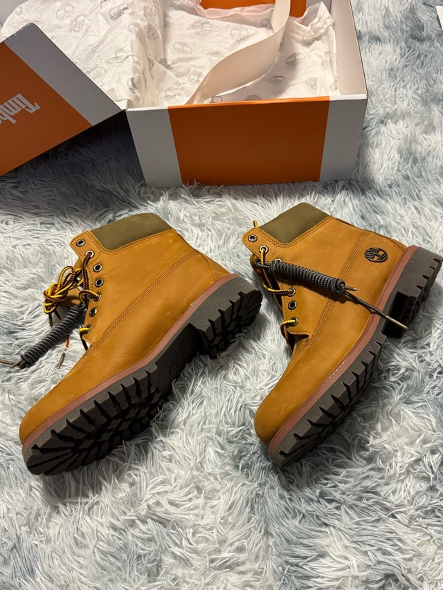New Timberland Wheat Full Grain Size 9M - photo 3