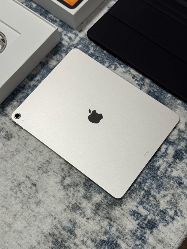 M3 13” Ipad Air 128gb Wifi under Warranty - photo 3