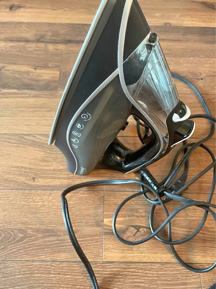 Sunbeam Steam iron