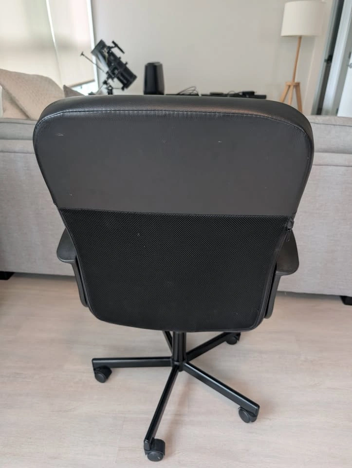 Black desk chair - photo 5
