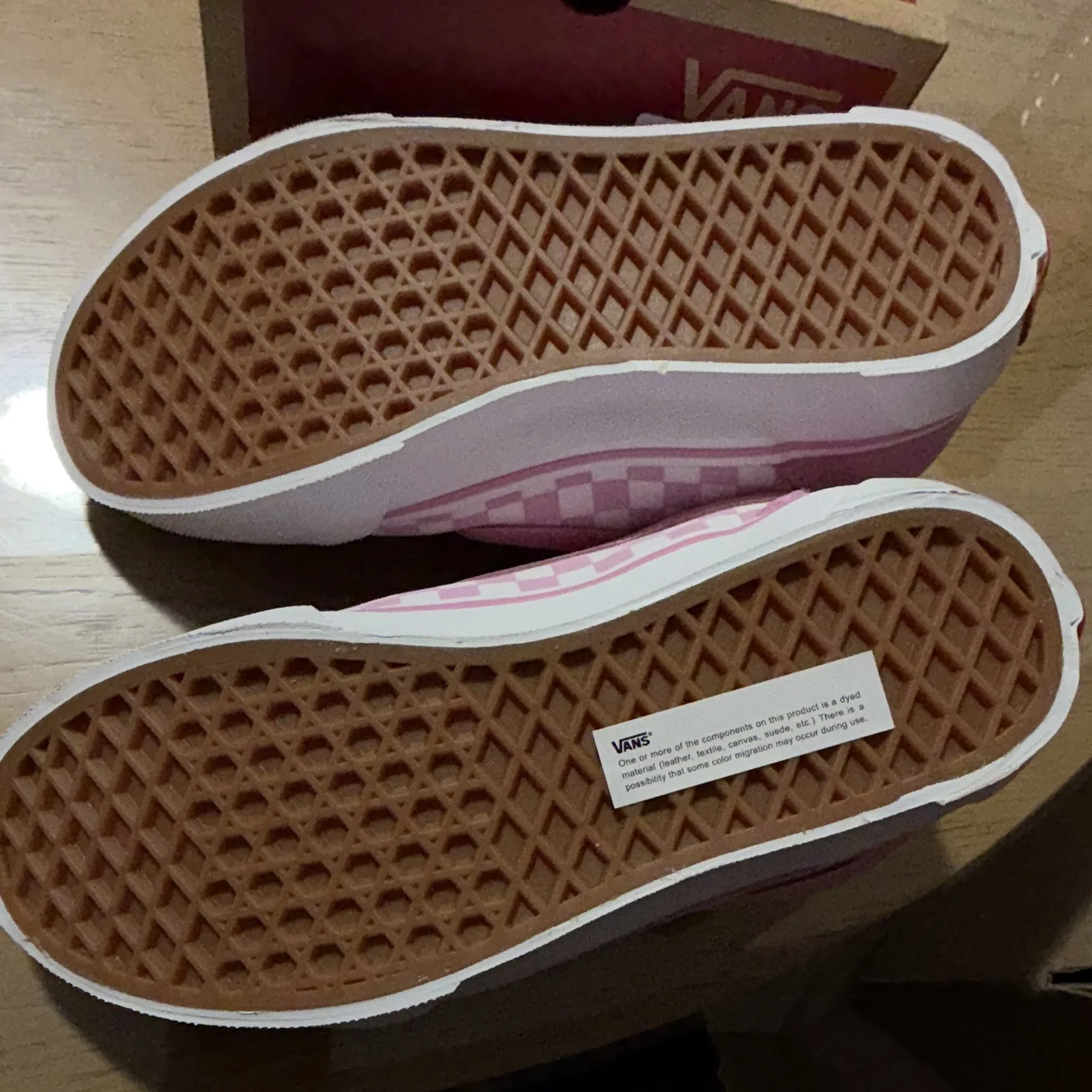 VANS Knu Skool Pink/White Check Suede Low Top Sneakers US 6 - photo 4