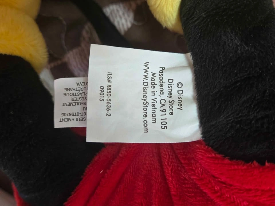 Set of Mickey Mouse Plushes - photo 4