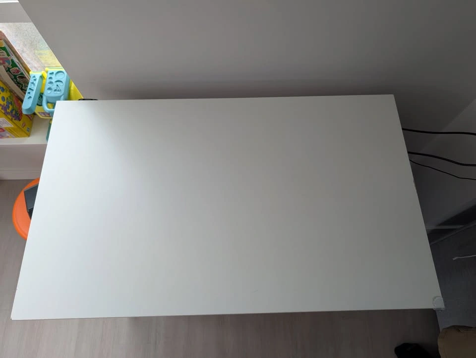 White Desk with Bamboo legs - photo 4
