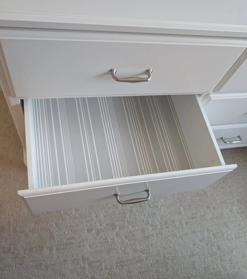 White 6-Drawer Dresser - photo 3