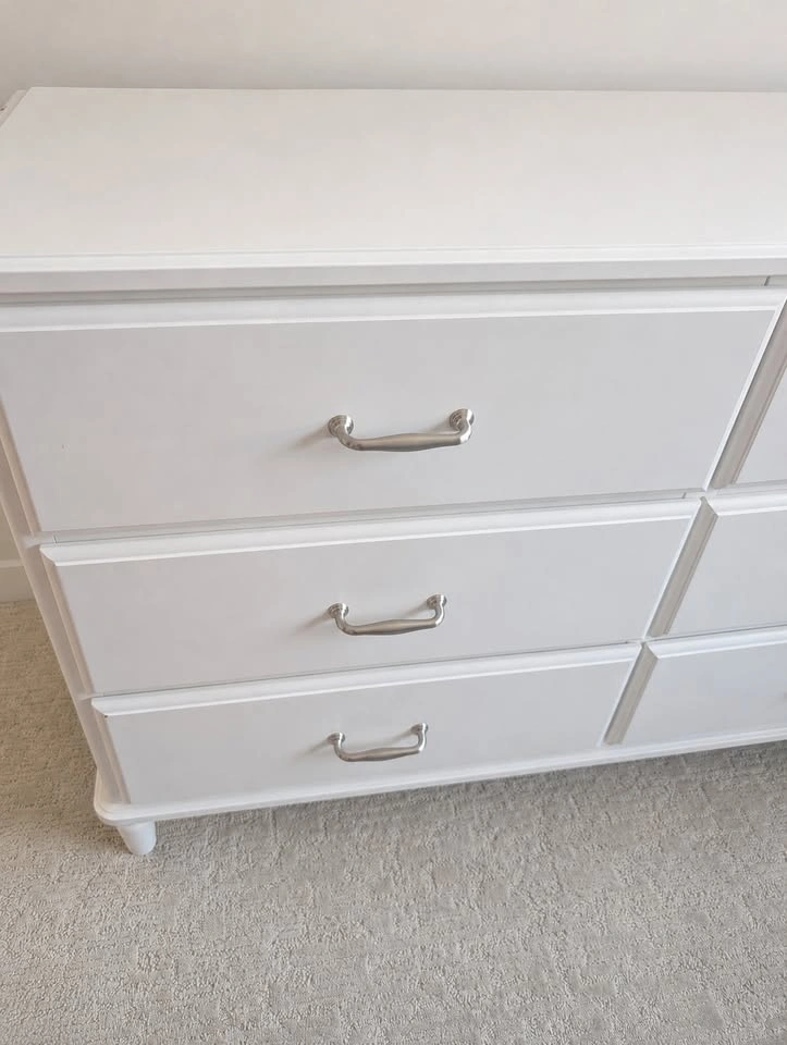 White 6-Drawer Dresser - photo 4