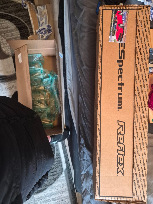Strut and mount for toyota