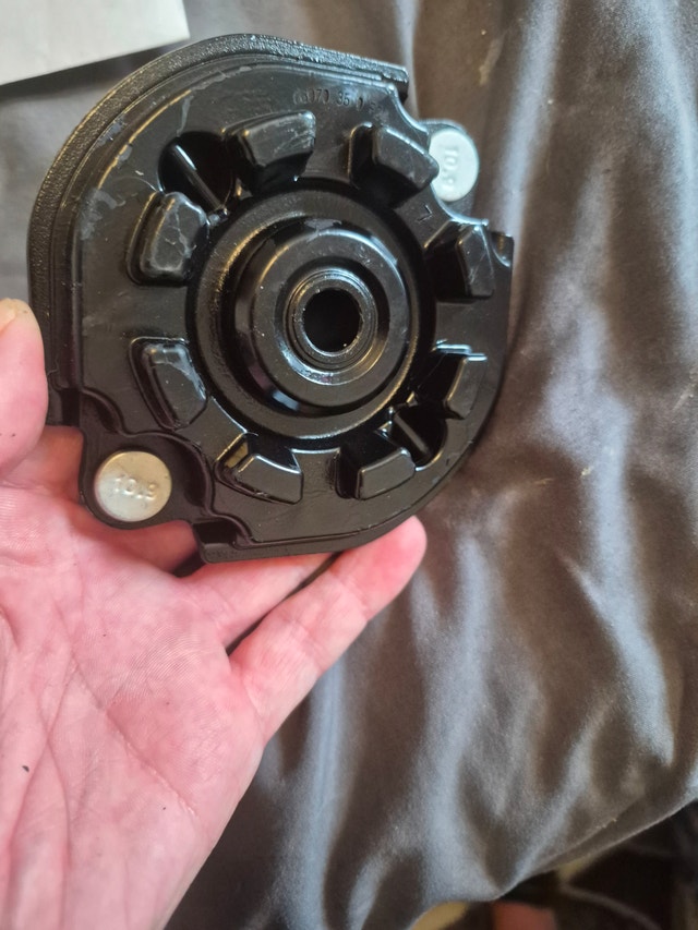 Strut and mount for toyota - photo 4