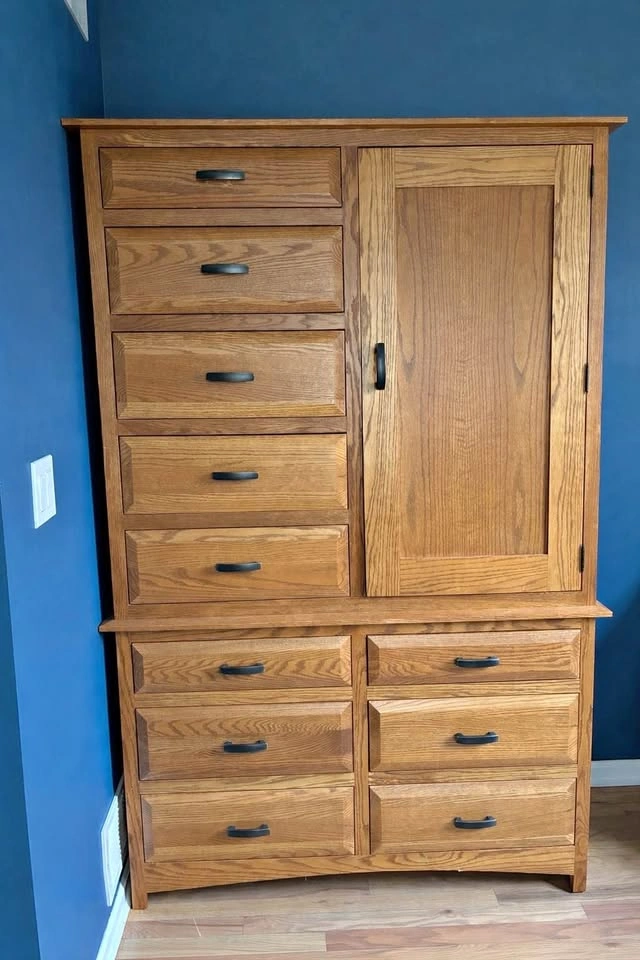 Daniel’s Amish Armoires
