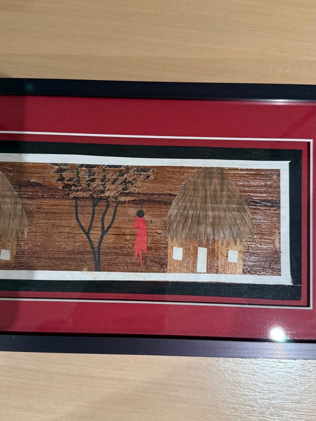 African Village Banana Leaf Art - photo 2