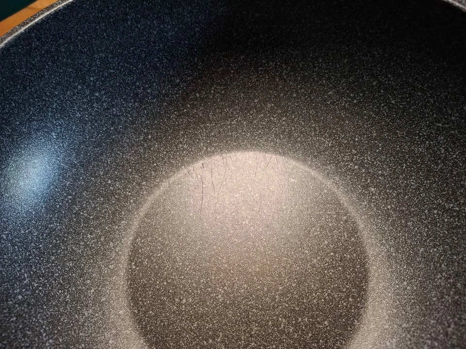 Used Marble Coating Cast Wok 26cm - photo 2