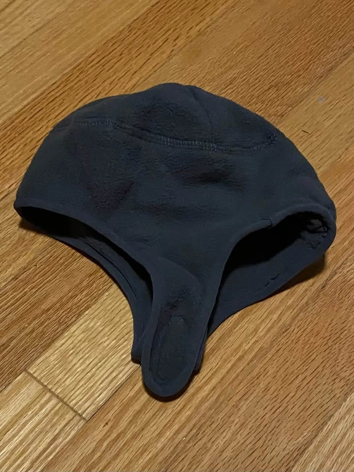 Hat- Oshkosh- 2T - photo 2