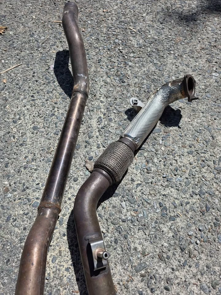 OEM Audi A4/A5 B9 Mid-Pipe Exhaust Section (Part # 8W0253211C) - photo 2