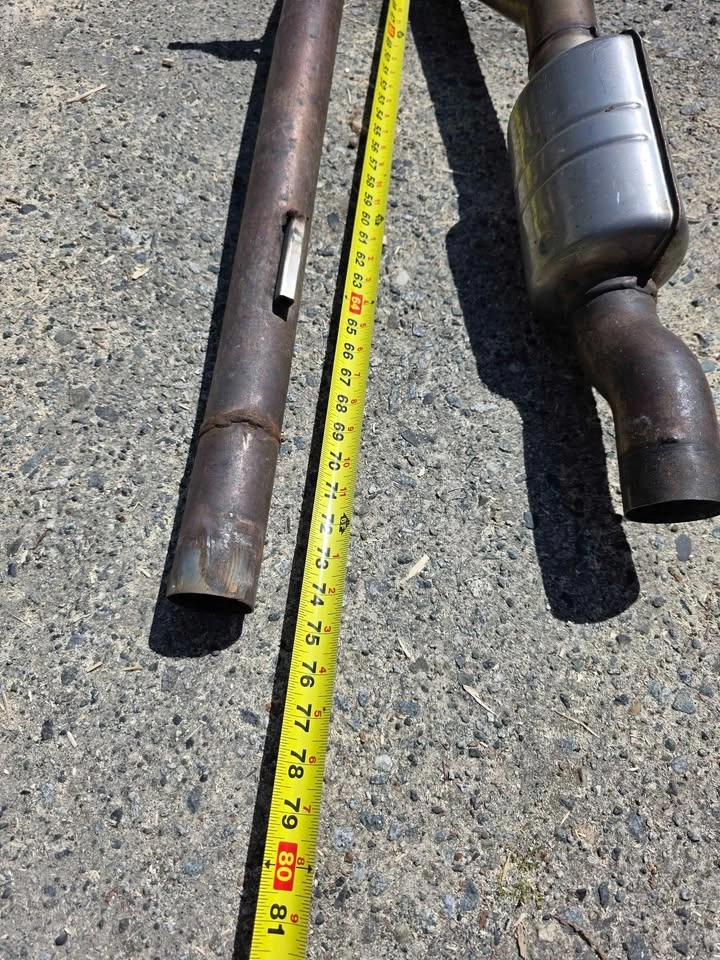 OEM Audi A4/A5 B9 Mid-Pipe Exhaust Section (Part # 8W0253211C) - photo 4