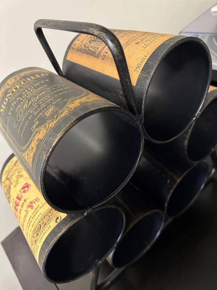 Metal wine rack holder - photo 4