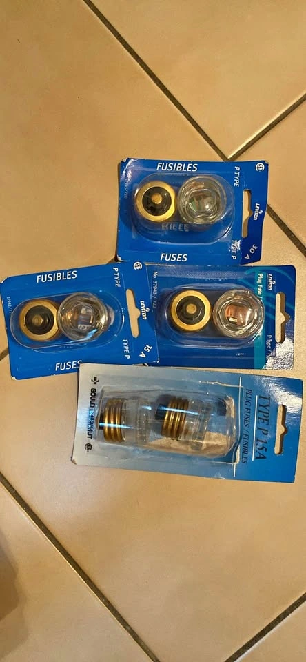 Fuses Type P -ALL FOR $5.00