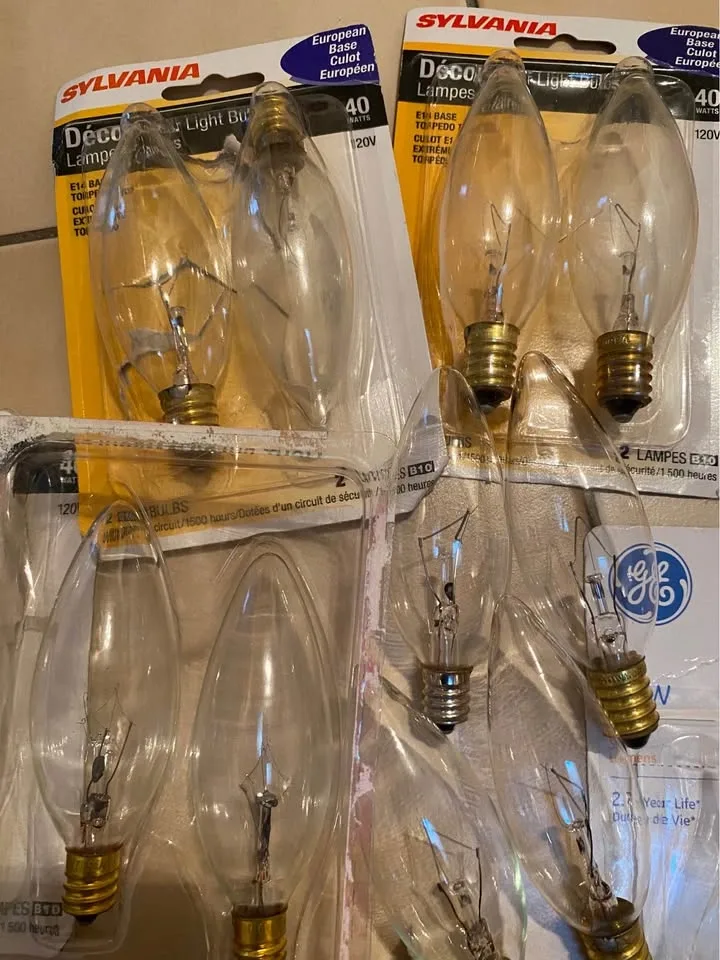 Light bulbs for chandeliers All for $15 - photo 3