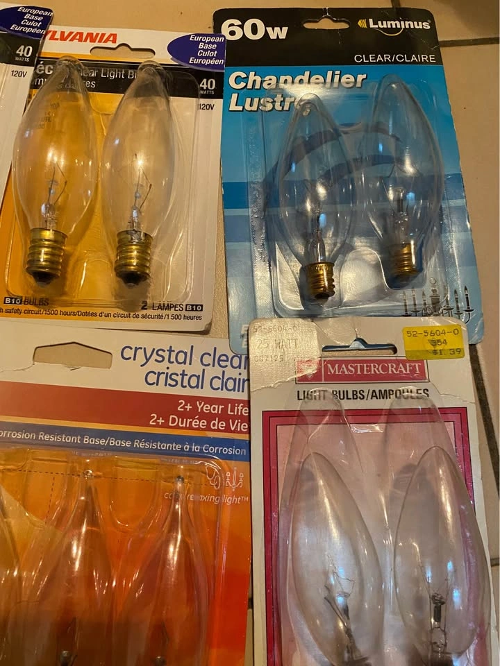 Light bulbs for chandeliers All for $15 - photo 4