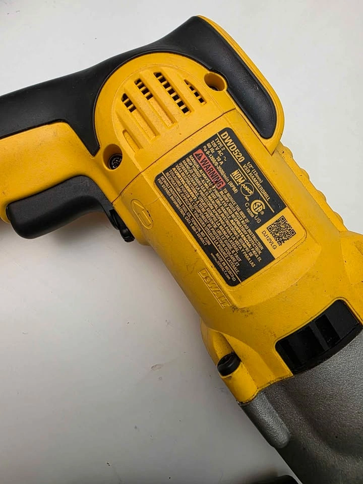 DeWalt DWD520 1/2 inch Hammer Drill - photo 2