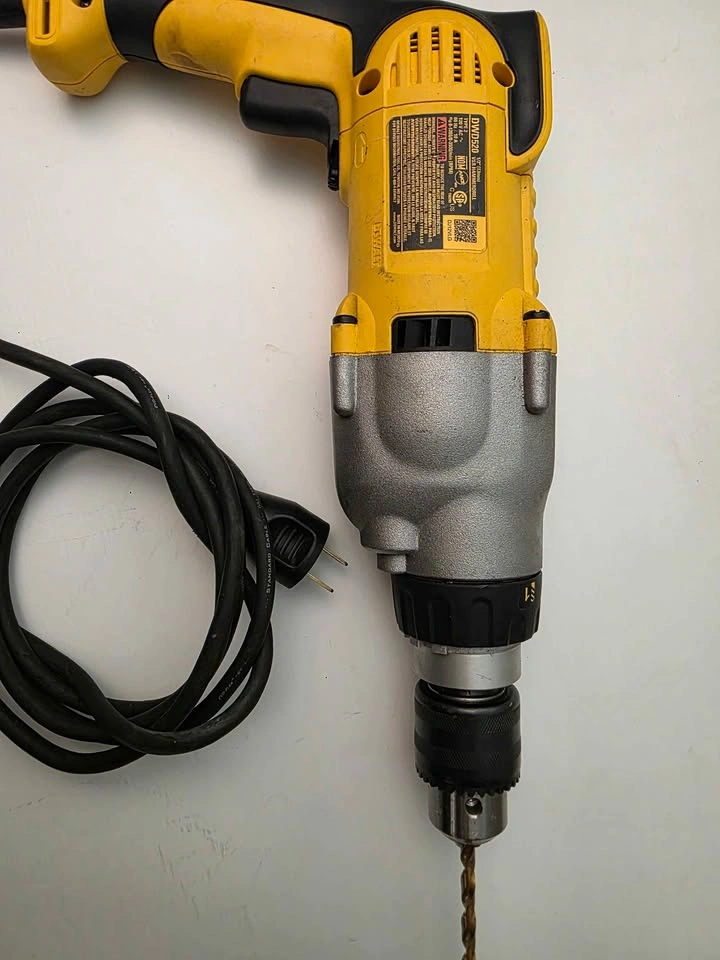 DeWalt DWD520 1/2 inch Hammer Drill - photo 4