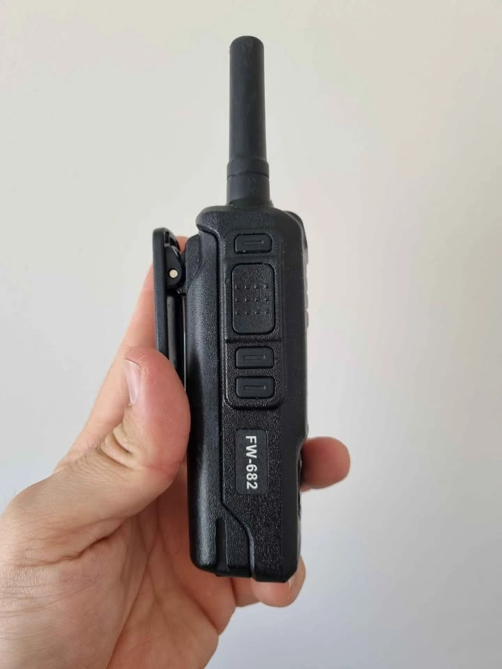 FREEWAY COMMUNICATIONS FW-682 Two-Way Radio - photo 2