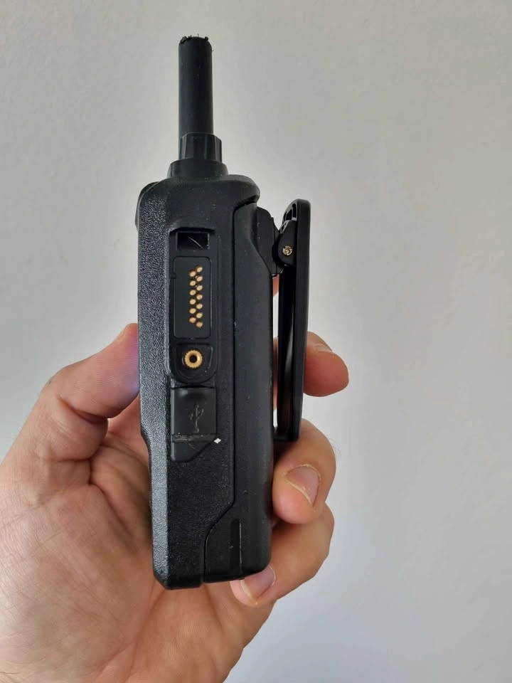 FREEWAY COMMUNICATIONS FW-682 Two-Way Radio - photo 3