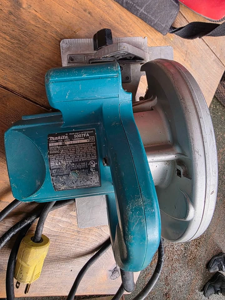 Makita 5007FA Circular Saw - photo 3