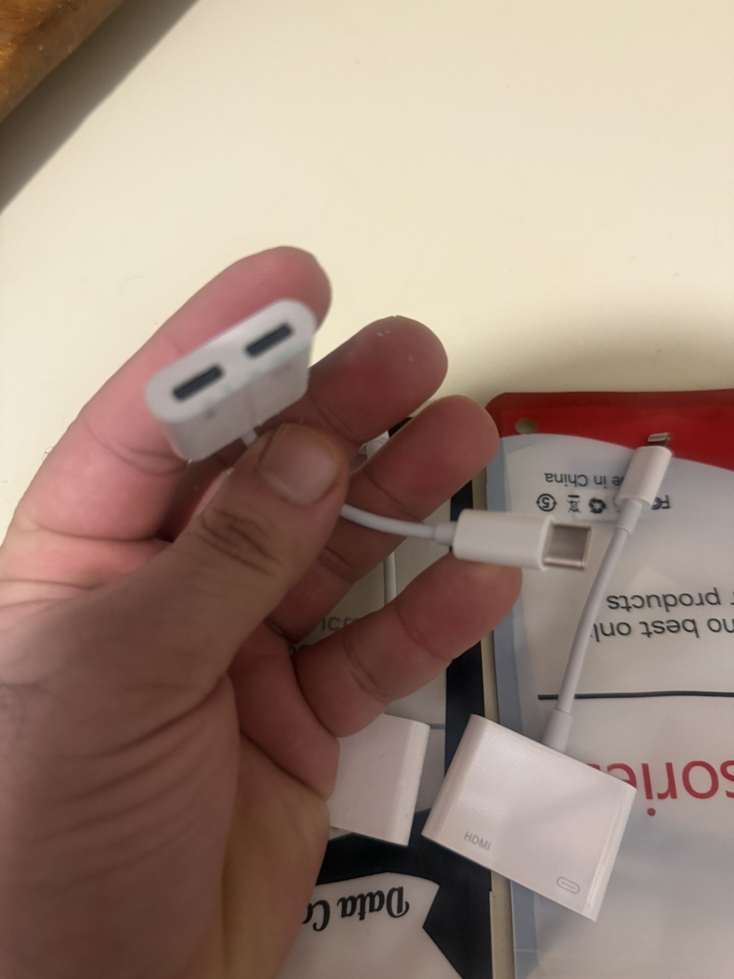 Lightning to 3.5mm and USB-C Headphone Adapters (2 Pack) - photo 3