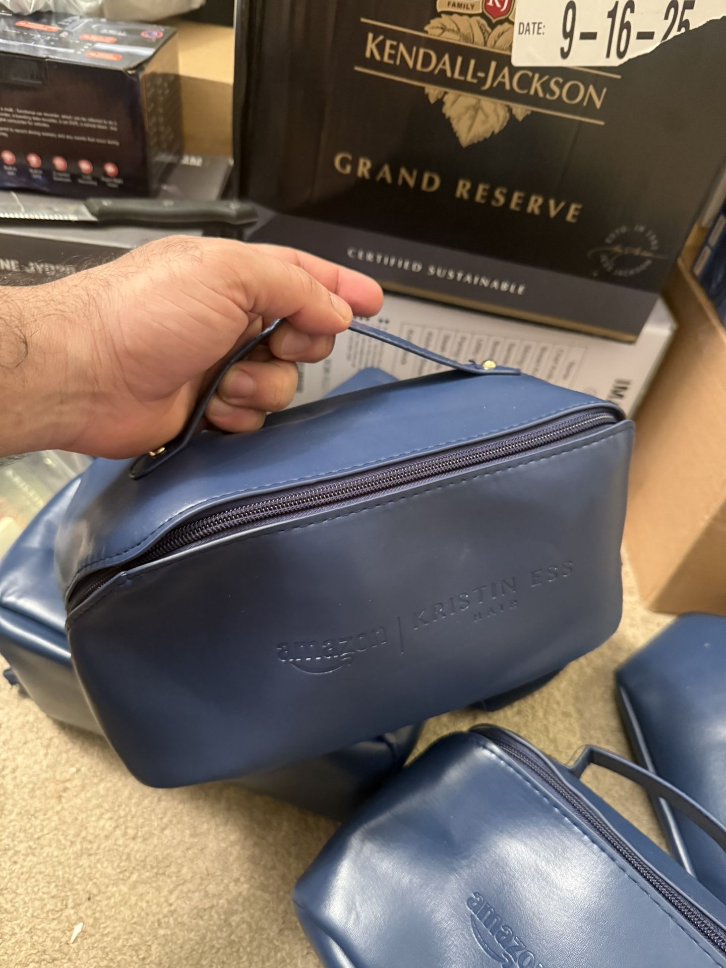Travel Makeup Bag with 2 Mini Bags, Large Capacity