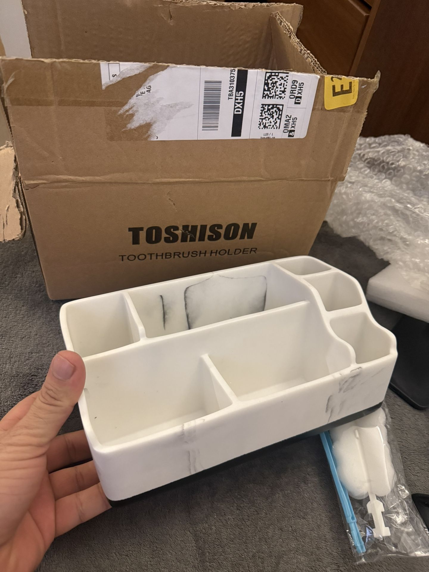 Toothbrush Holder for Bathroom, 5 Compartments - photo 2