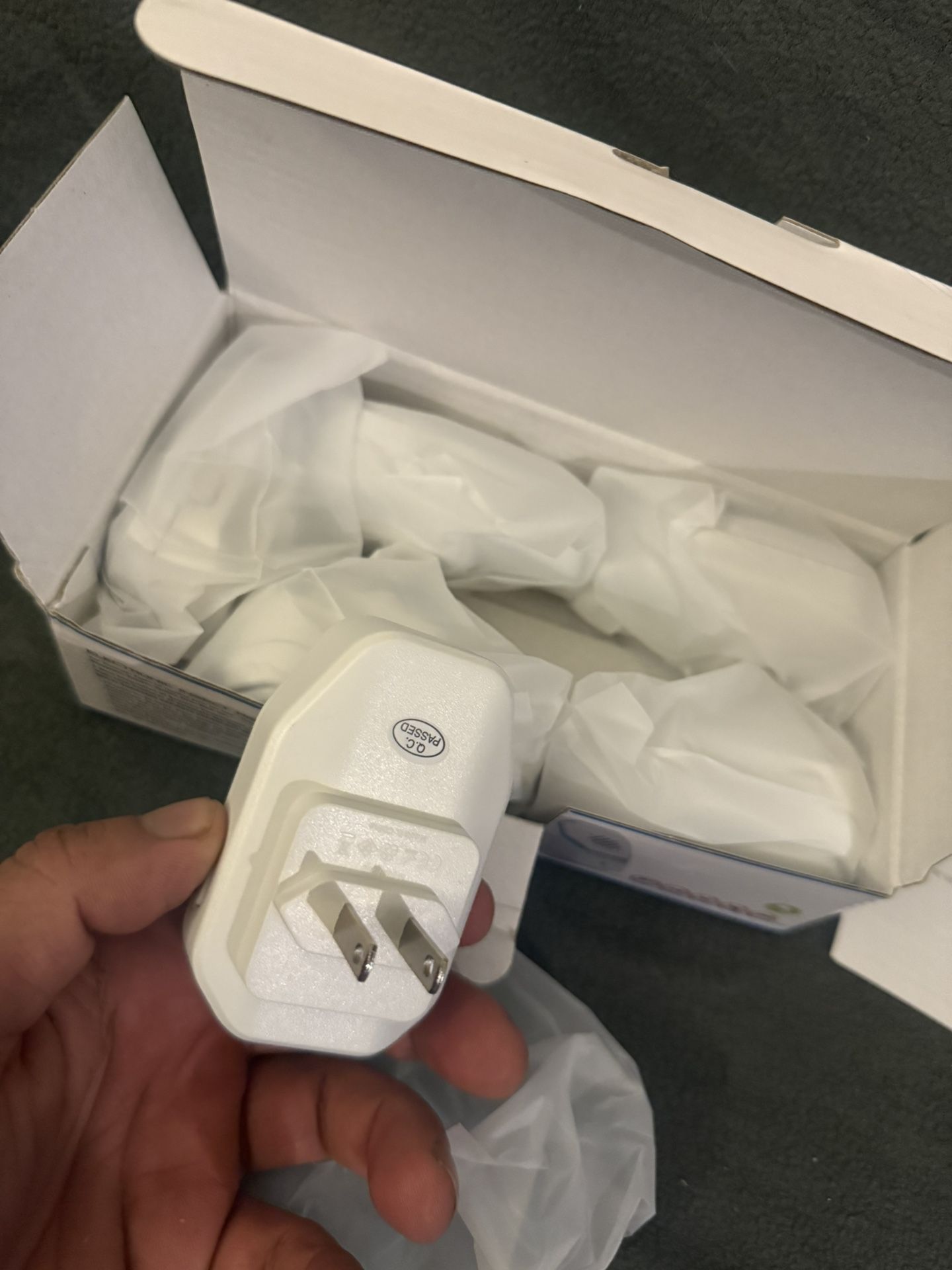 6 Packs Ultrasonic Pest Control Repeller - photo 3