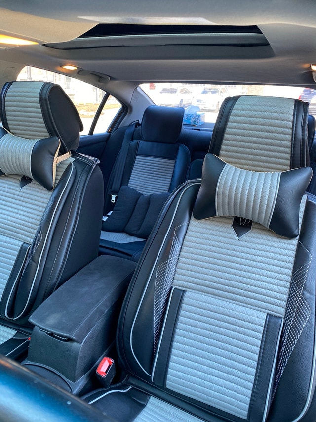 2011 Nissan Altima 3.5 SR with V6 Engine Sunroof - photo 5