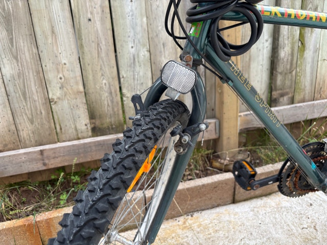 Free Spirit Elkhorn 26” Adult Bike - photo 2