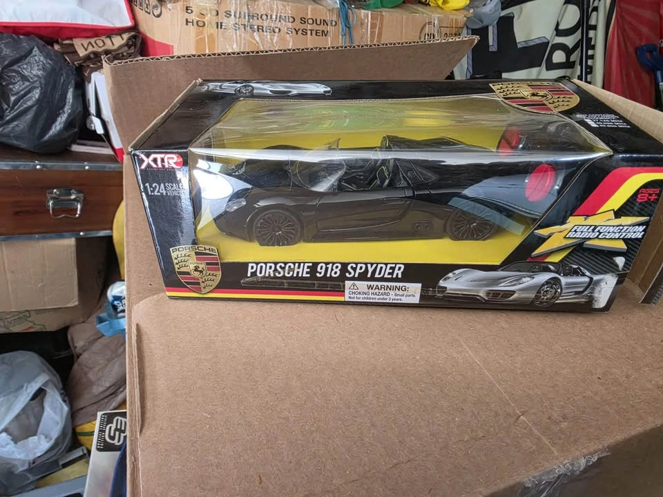 Maisto special edition die-cast cars lot - photo 4