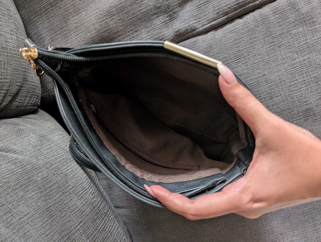Black Crossbody Handbag - photo 4