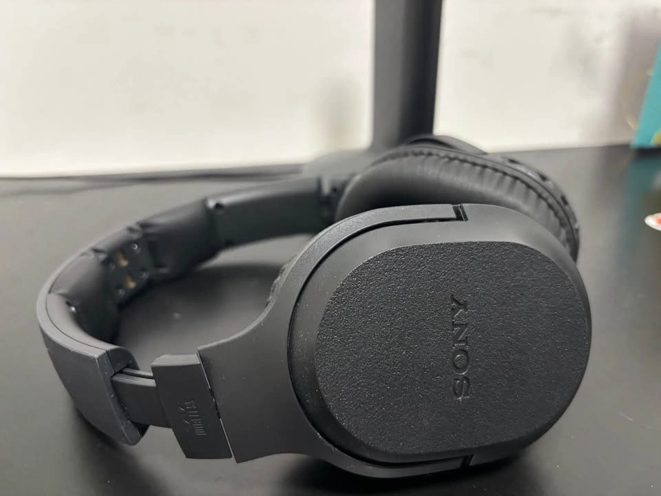 Sony wireless headphones - photo 3