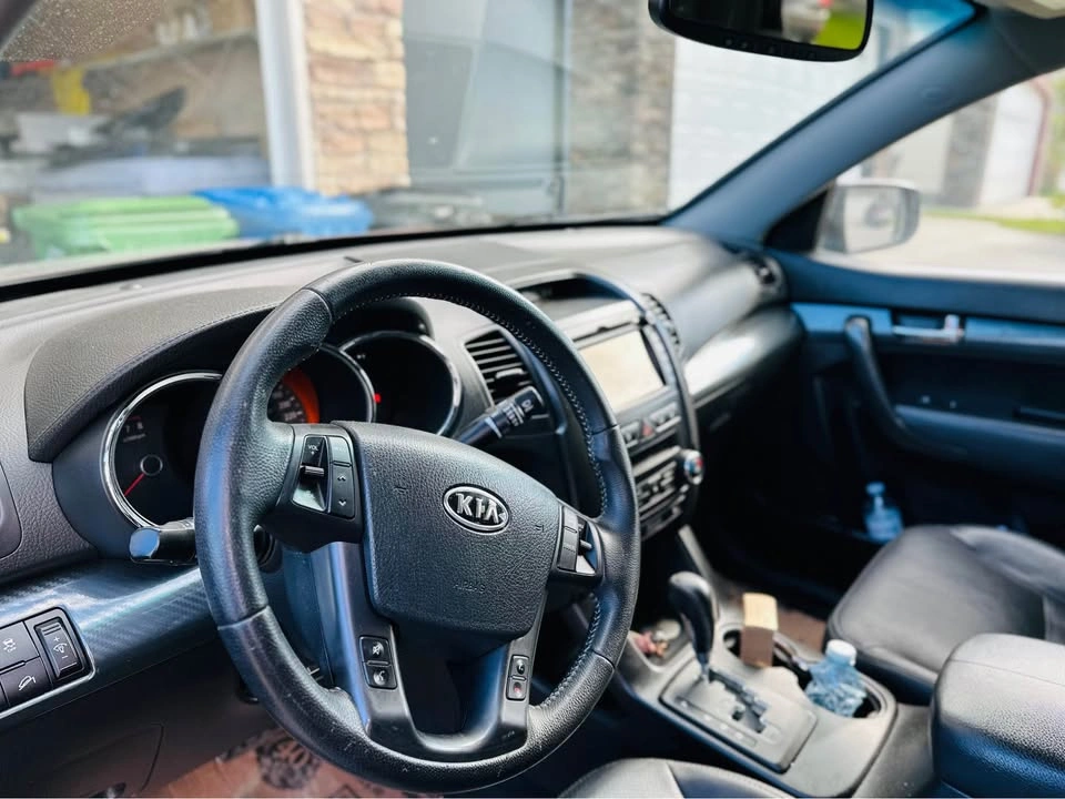 2011 Kia Sorento - photo 5