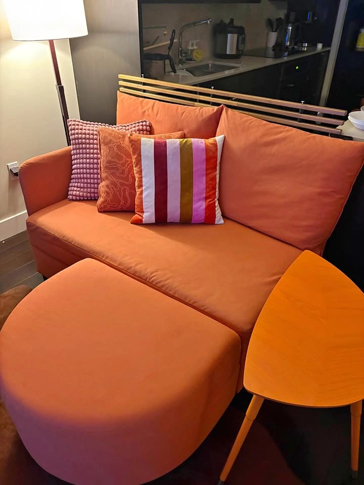 IKEA LINDÅKRA Sofa with storage