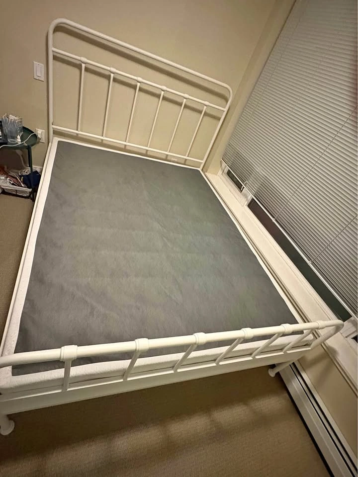 IKEA Stjarnö Bed frame / Lyngör White, Queen size