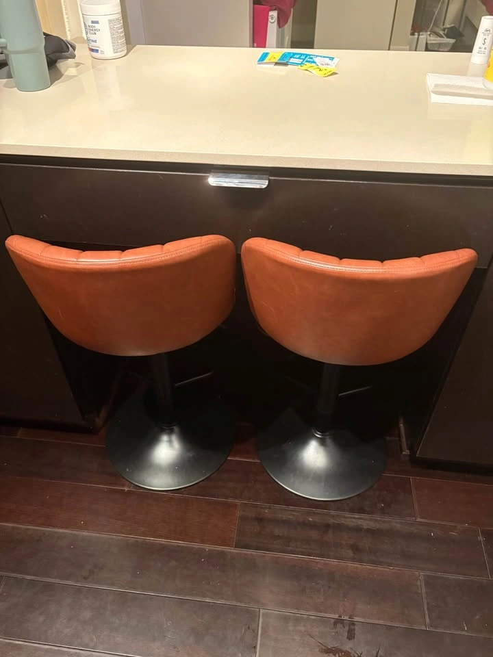 Brown Leather Bar stools - photo 2