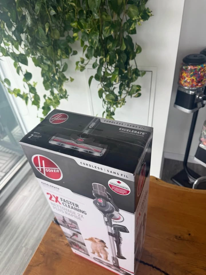 (NEW, UNOPENED) Hoover Excelerate Cordless Stick Vacuum - photo 3