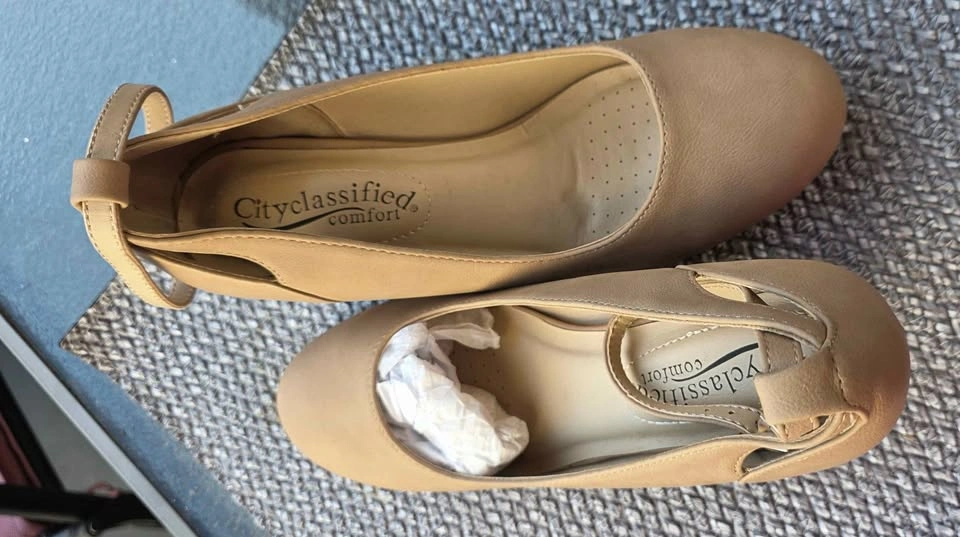 New beige wedge heel shoes - photo 4